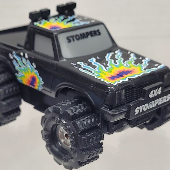 Schaper Stomper 4x4 Black Splash Down Tested Works Vintage Chevrolet Luv - Picture 2 of 16